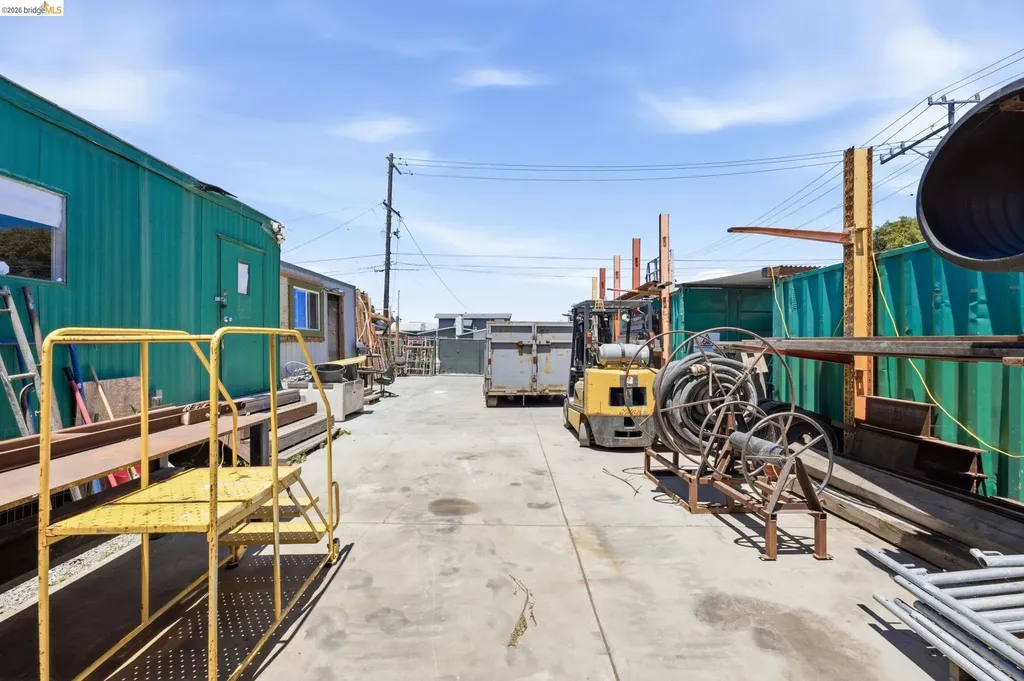 130 Maine Avenue Richmond CA 94804