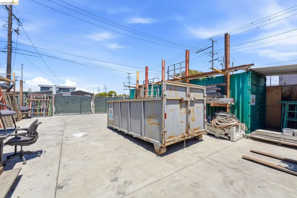 130 Maine Avenue Richmond CA 94804