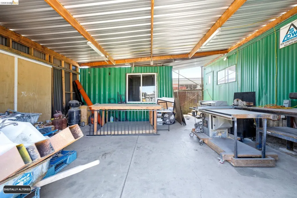 130 Maine Avenue Richmond CA 94804