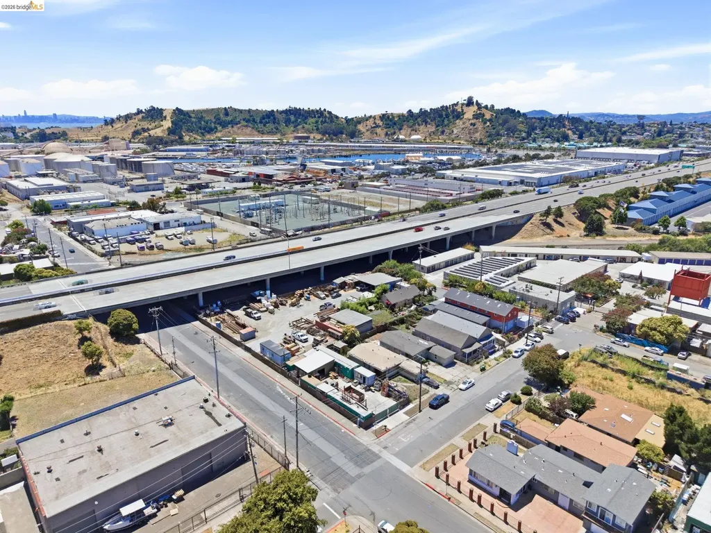 130 Maine Avenue Richmond CA 94804