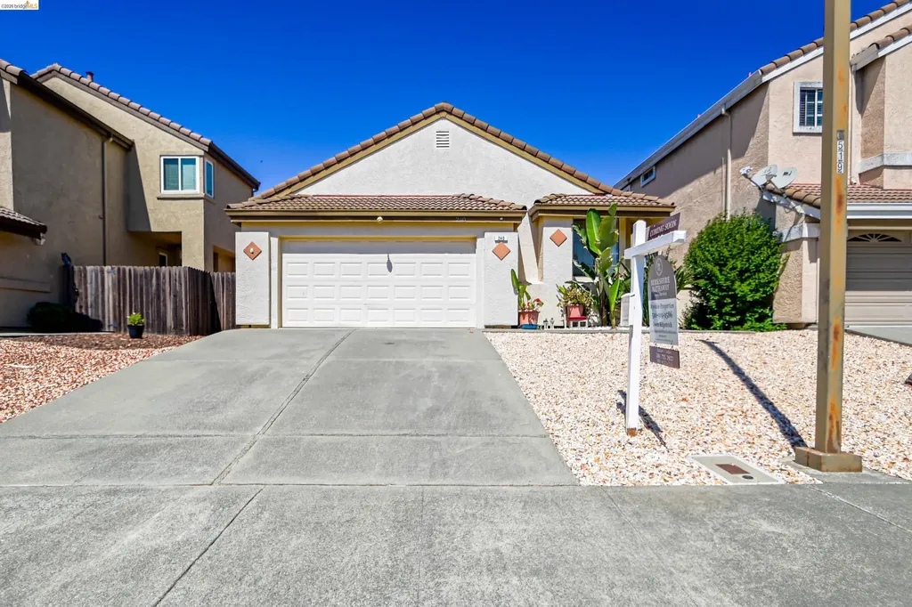240 Seabury Street Suisun City CA 94585