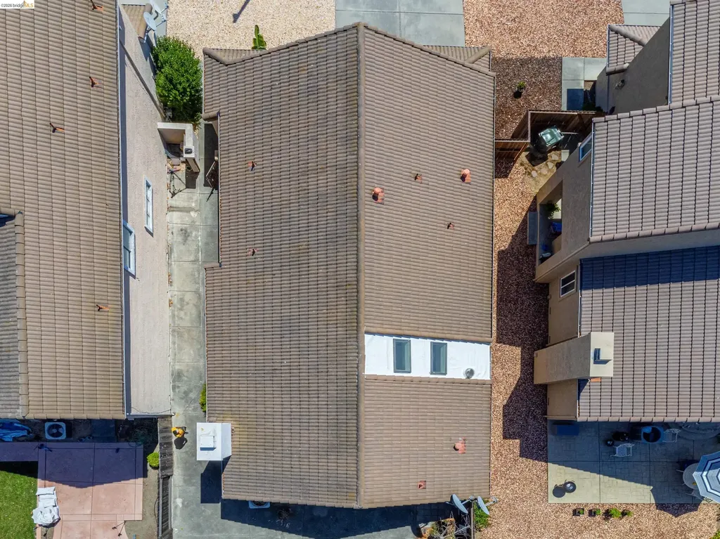 240 Seabury Street Suisun City CA 94585