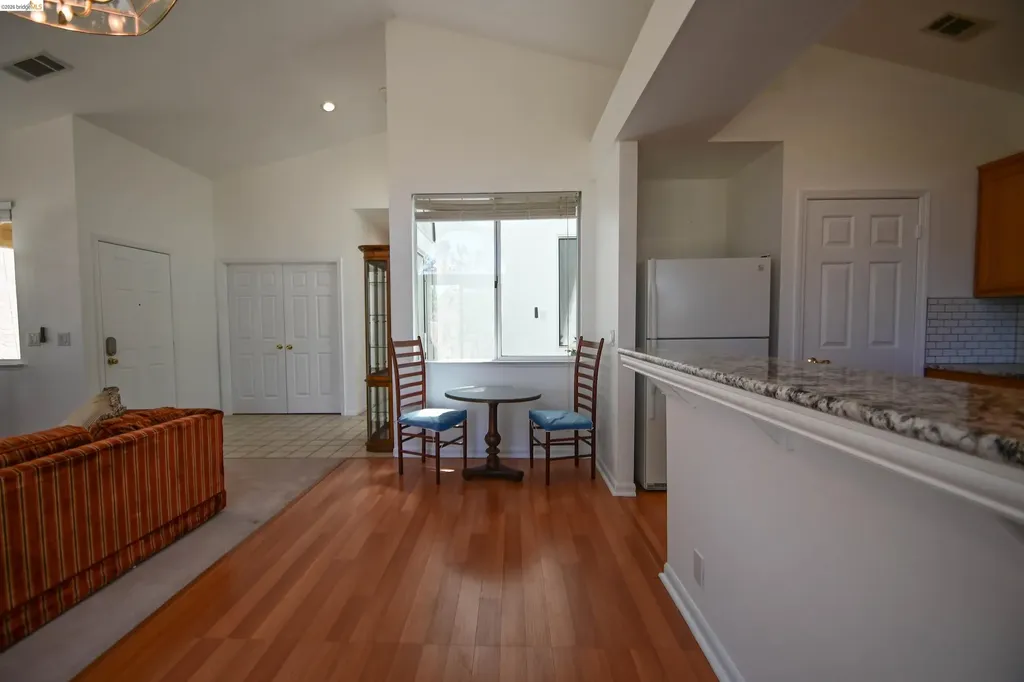 240 Seabury Street Suisun City CA 94585