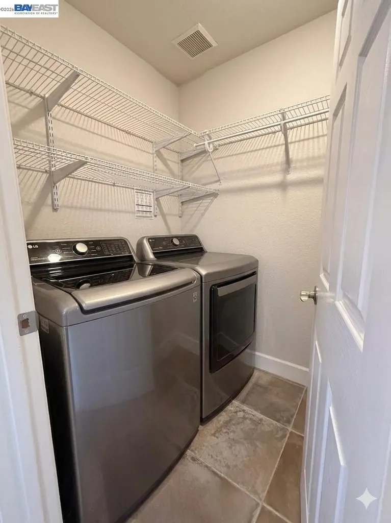 406 Stanford Street Vacaville CA 95687