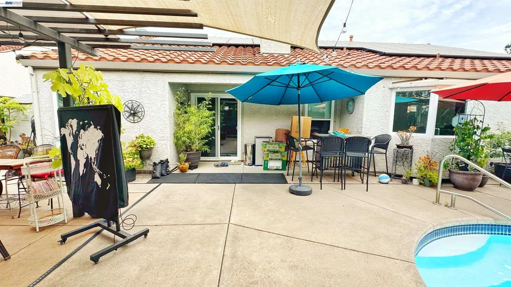 406 Stanford Street Vacaville CA 95687