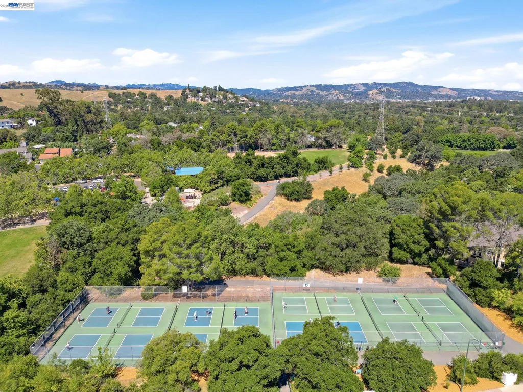2122 Wilmington Drive Walnut Creek CA 94596