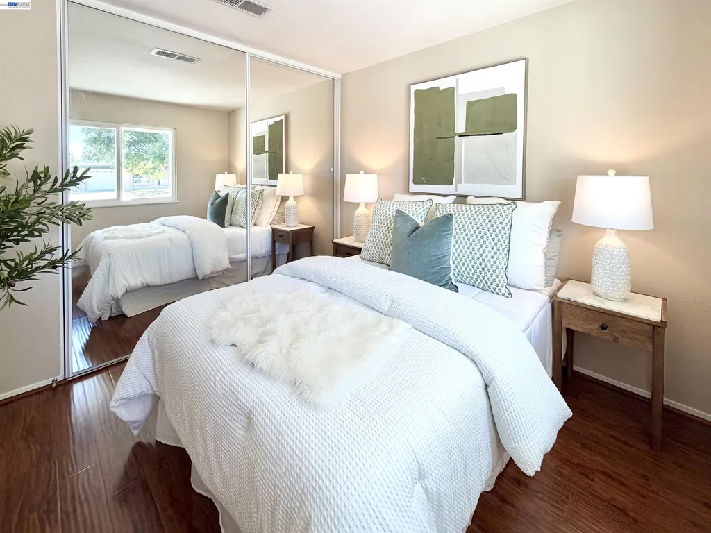 1271 Hollyhock Street Livermore CA 94551