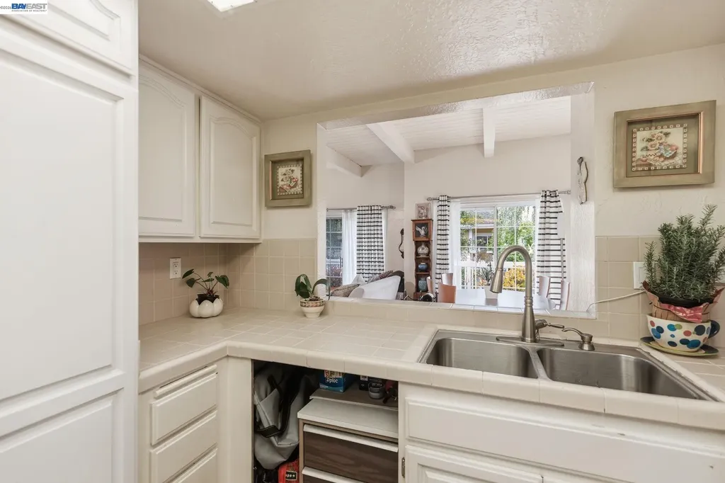 316 2nd Street Benicia CA 94510