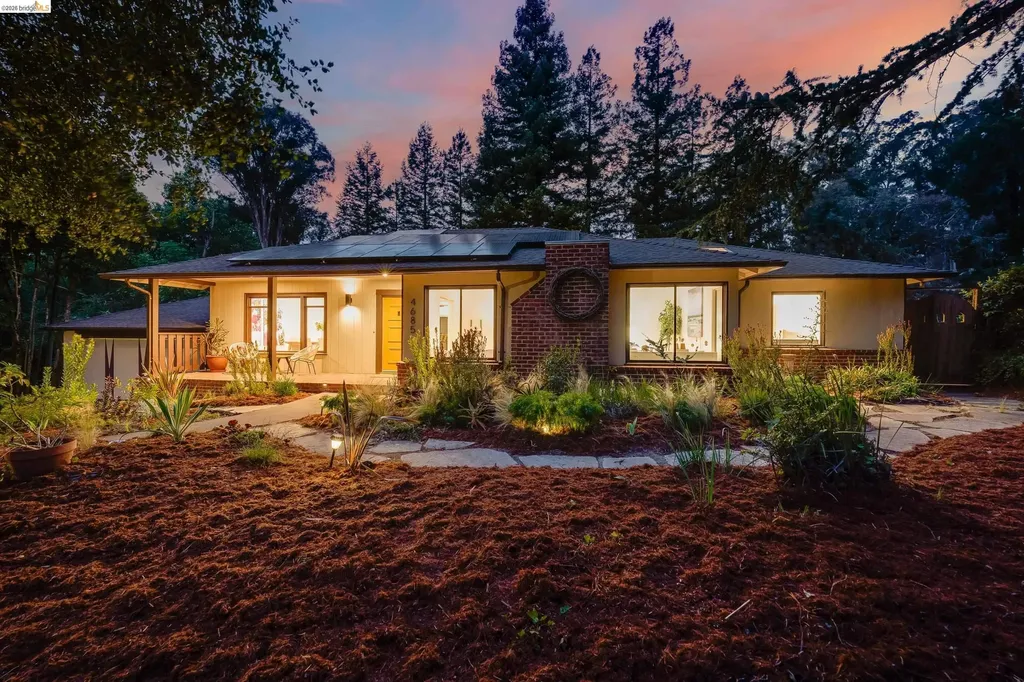 4685 Commonwealth Drive Oakland CA 94605