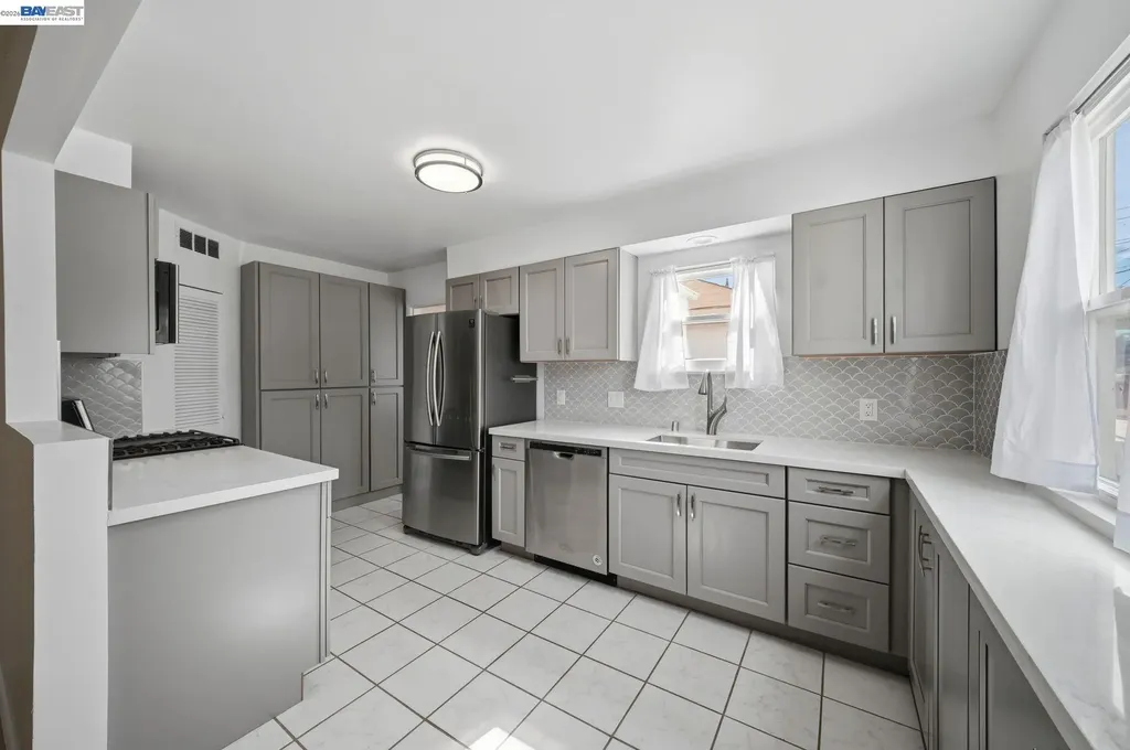 4355 Wesley Way El Sobrante CA 94803