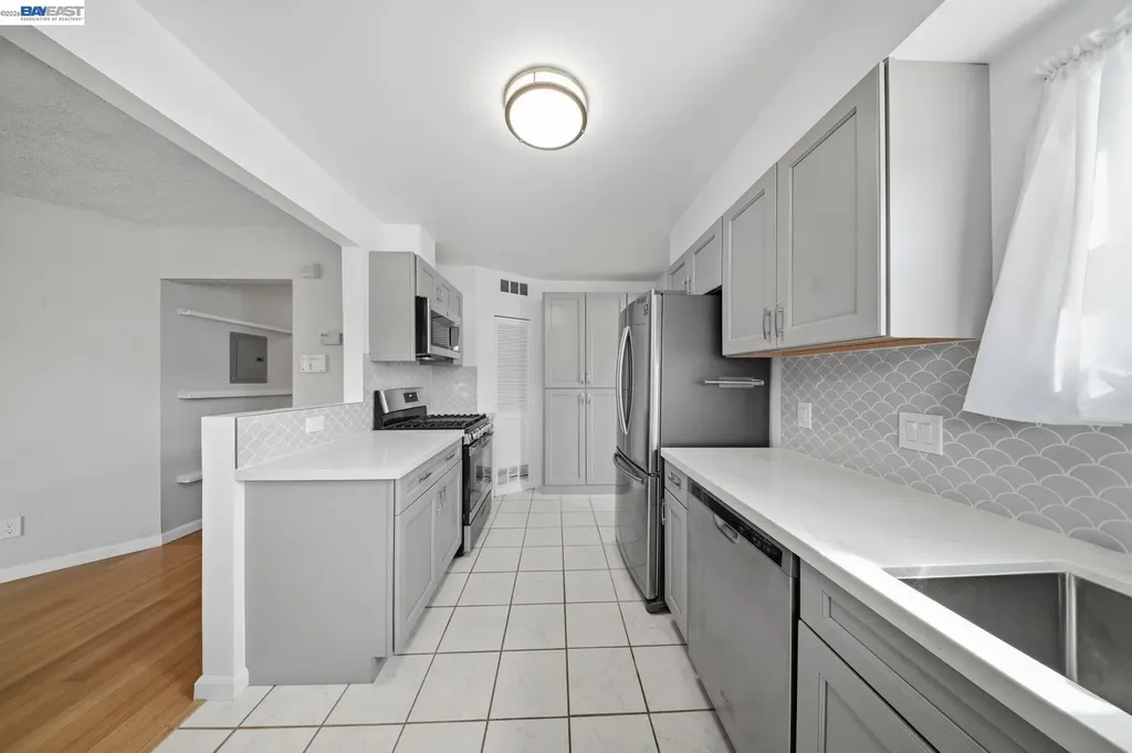 4355 Wesley Way El Sobrante CA 94803