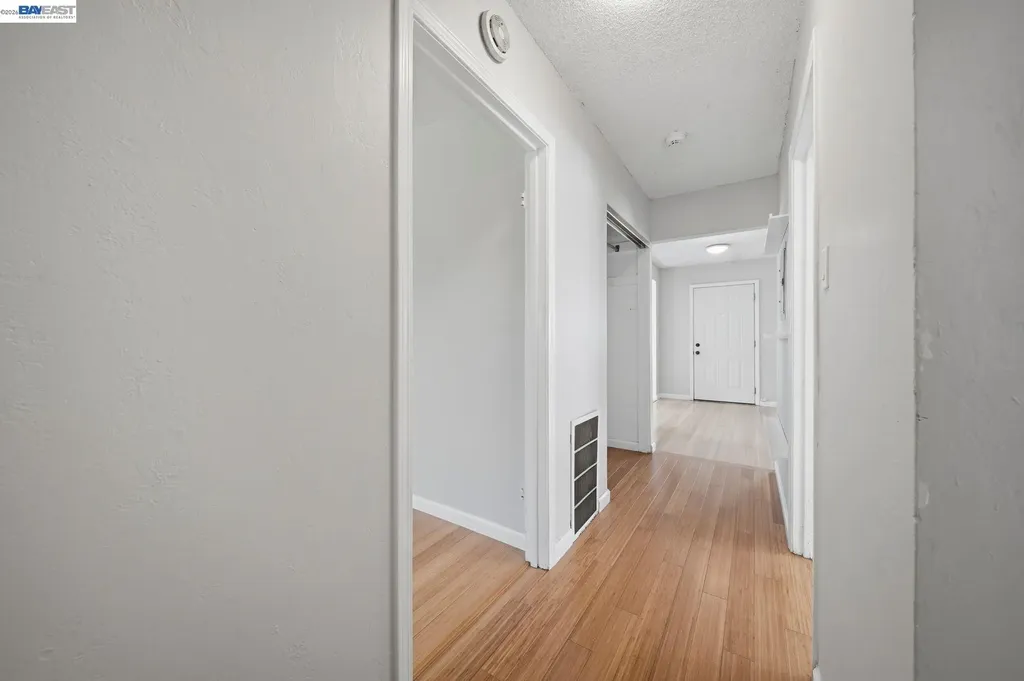 4355 Wesley Way El Sobrante CA 94803