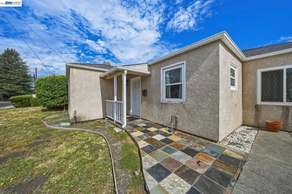 4355 Wesley Way El Sobrante CA 94803