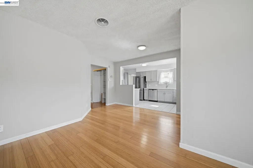 4355 Wesley Way El Sobrante CA 94803