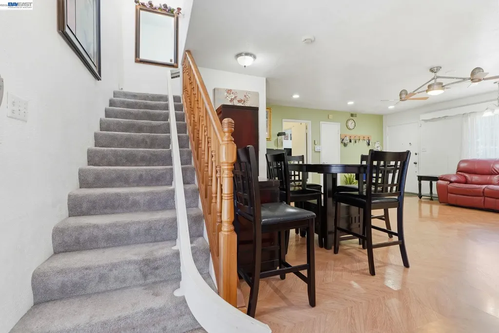 9034 Birch Street Oakland CA 94603