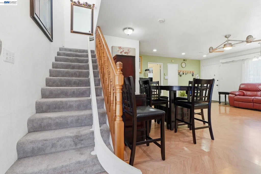 9034 Birch Street Oakland CA 94603
