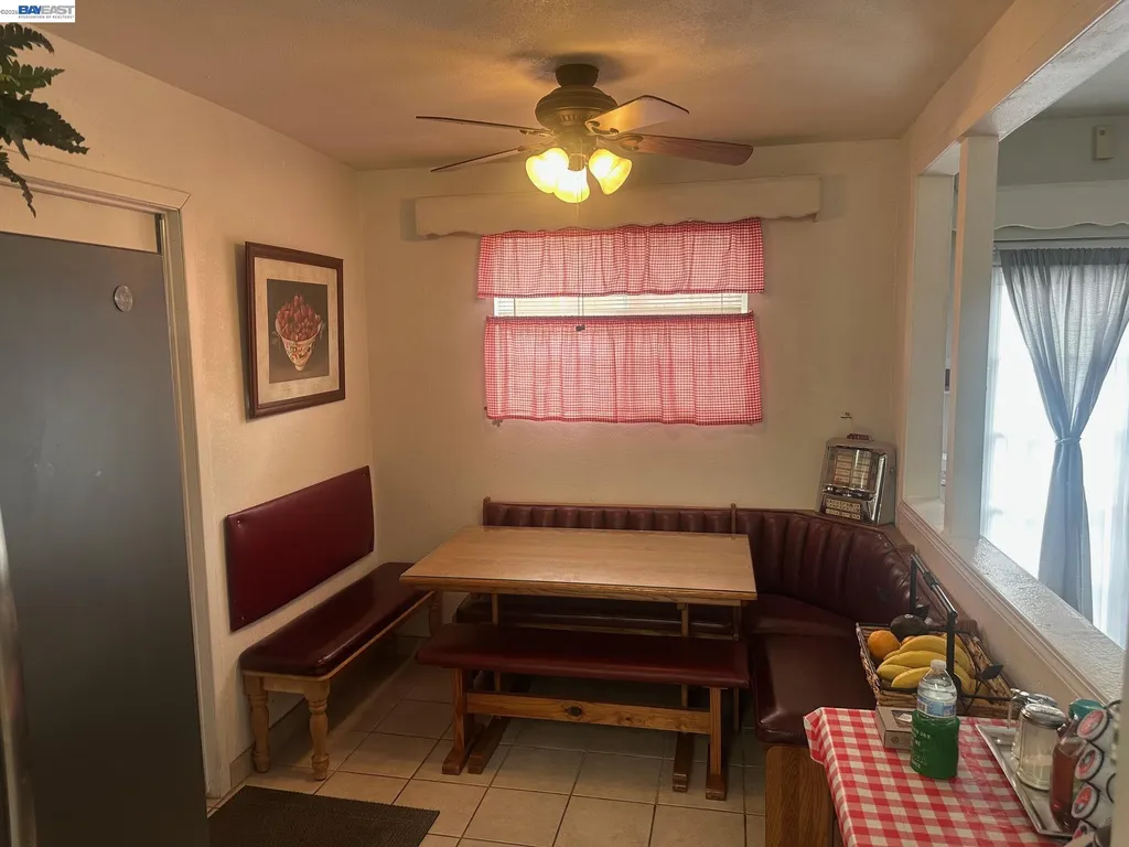 9034 Birch Street Oakland CA 94603