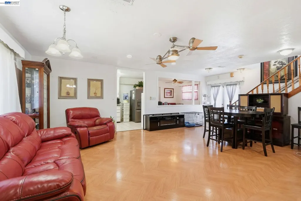 9034 Birch Street Oakland CA 94603