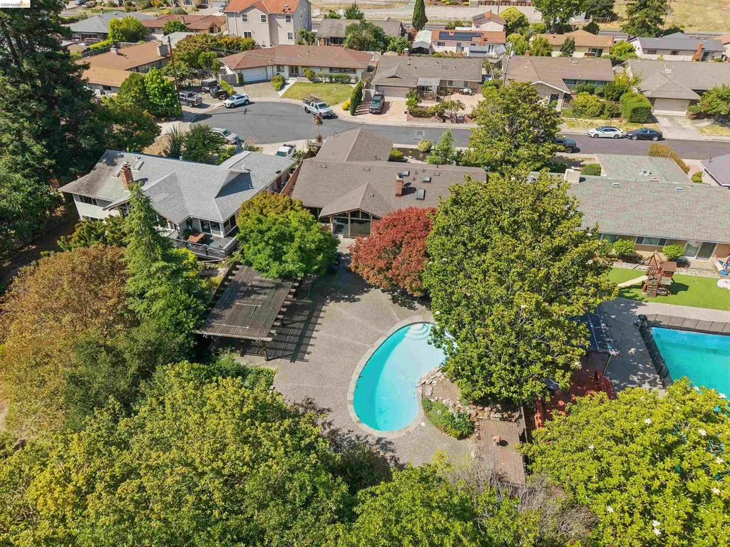 7 Jo-lin Court El Sobrante CA 94803