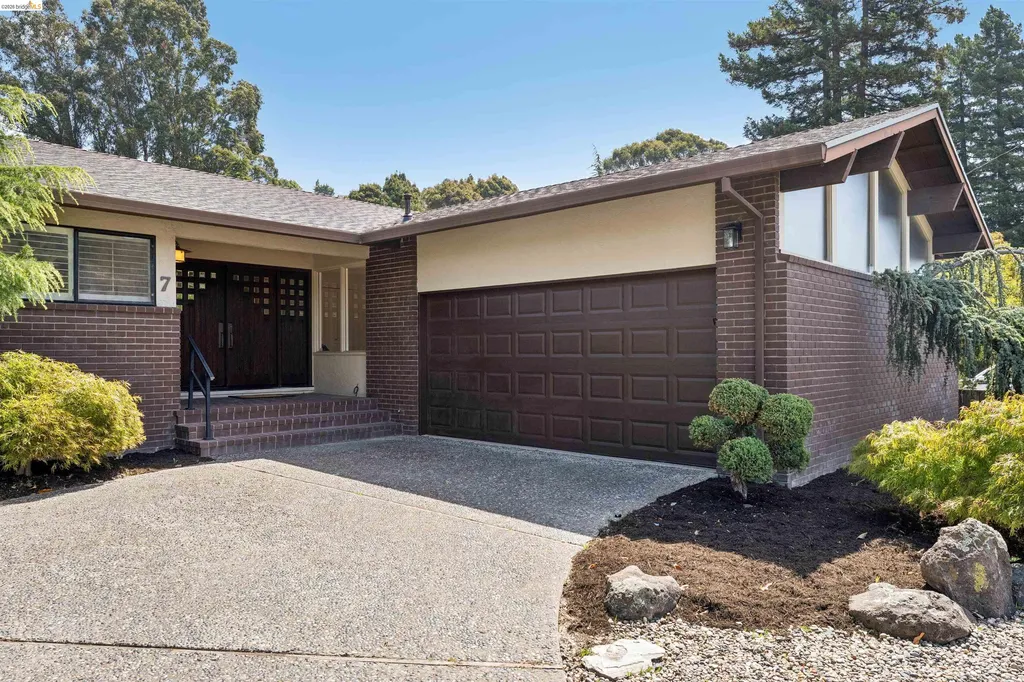 7 Jo-lin Court El Sobrante CA 94803
