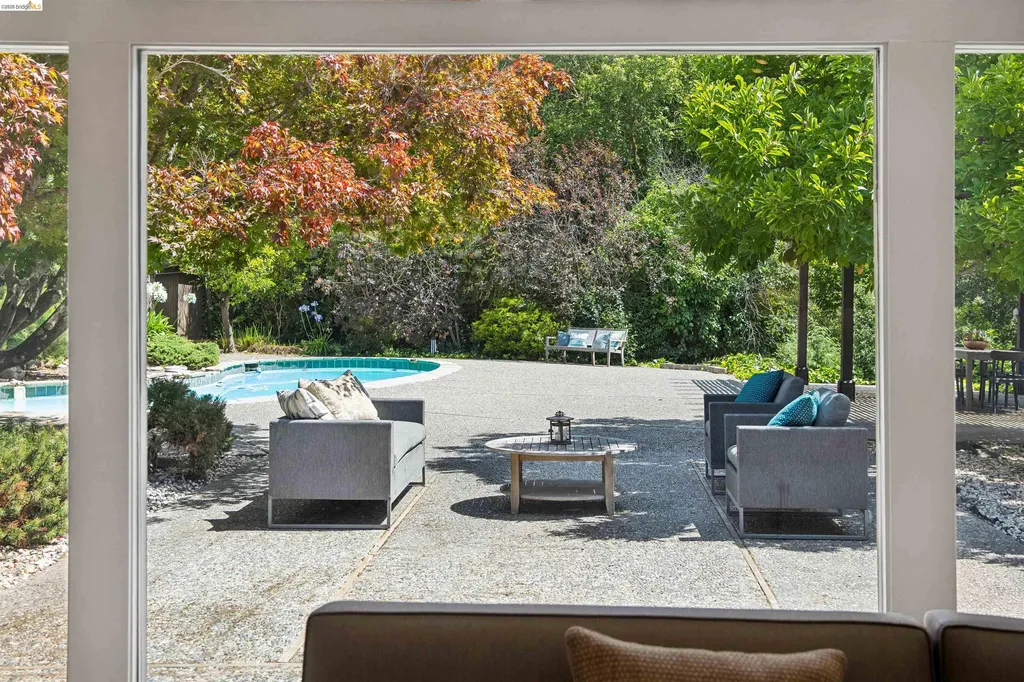 7 Jo-lin Court El Sobrante CA 94803