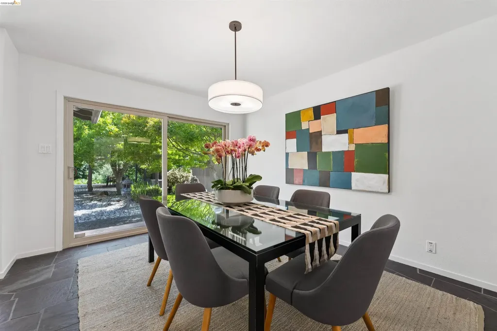 7 Jo-lin Court El Sobrante CA 94803