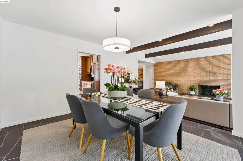 7 Jo-lin Court El Sobrante CA 94803