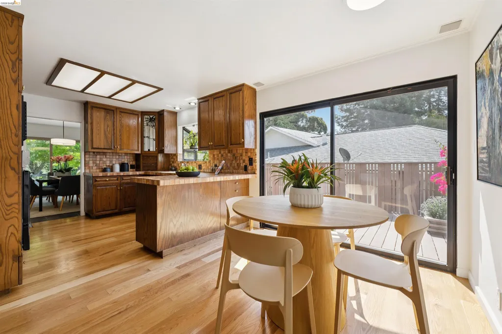 7 Jo-lin Court El Sobrante CA 94803