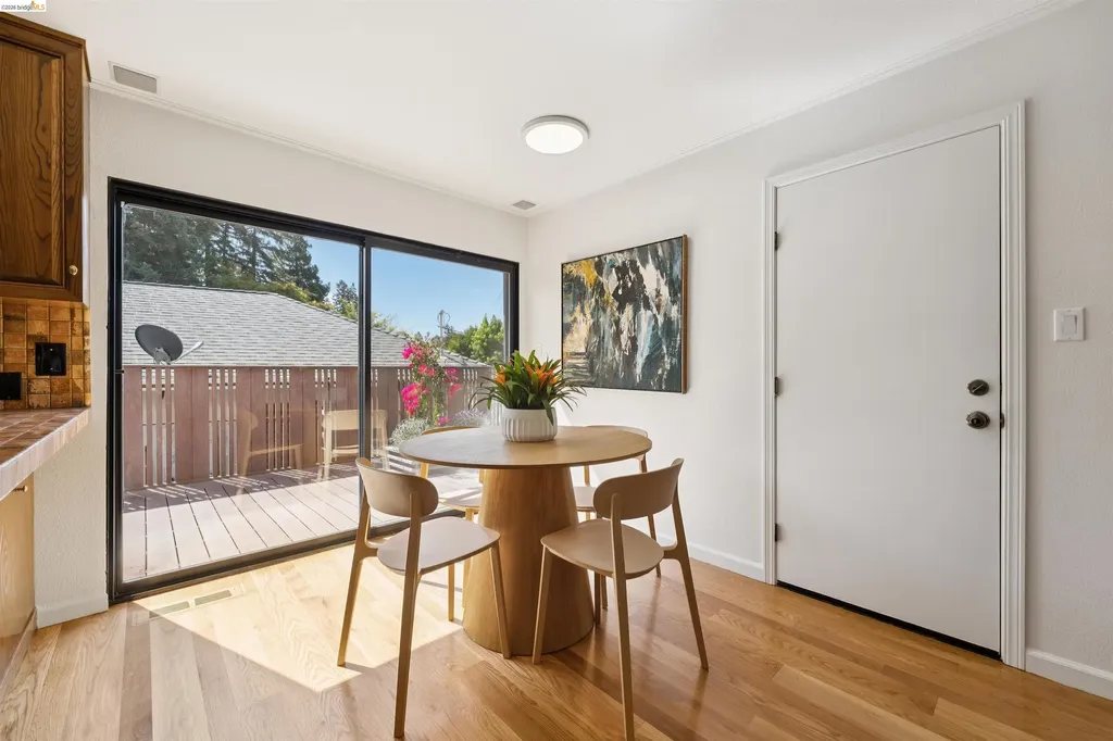 7 Jo-lin Court El Sobrante CA 94803