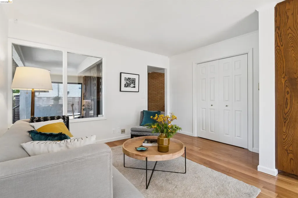 7 Jo-lin Court El Sobrante CA 94803