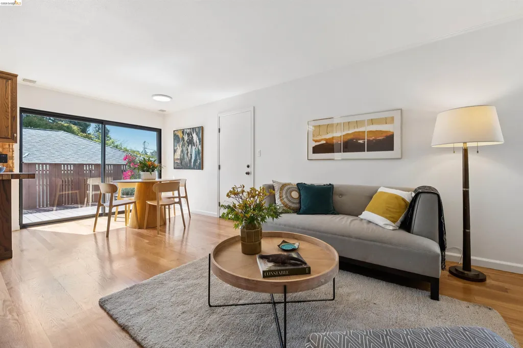 7 Jo-lin Court El Sobrante CA 94803