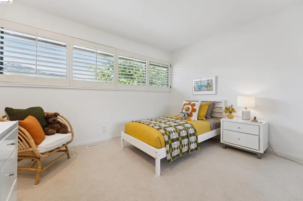 7 Jo-lin Court El Sobrante CA 94803