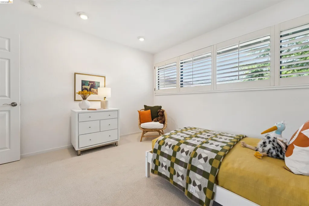7 Jo-lin Court El Sobrante CA 94803