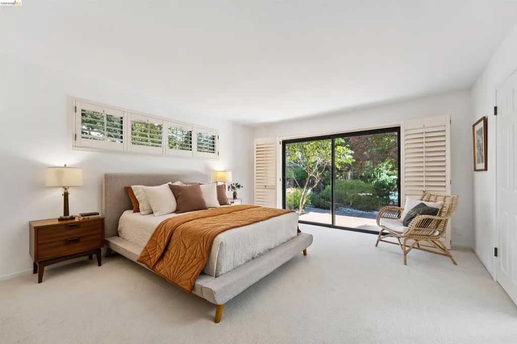 7 Jo-lin Court El Sobrante CA 94803