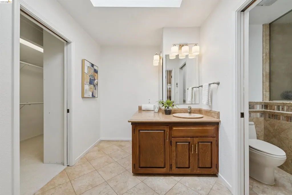 7 Jo-lin Court El Sobrante CA 94803