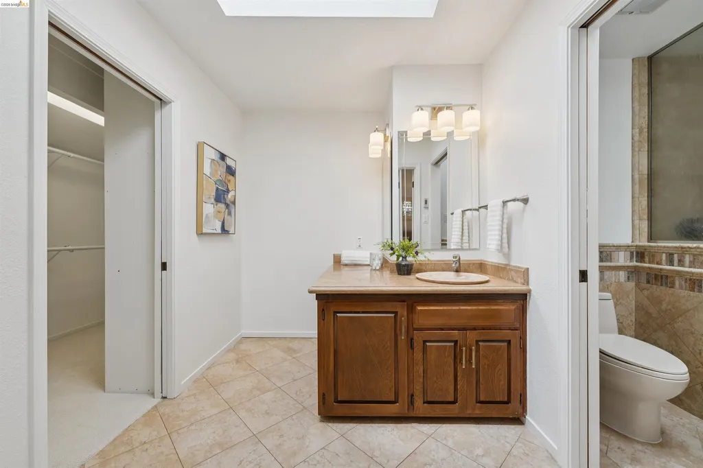 7 Jo-lin Court El Sobrante CA 94803