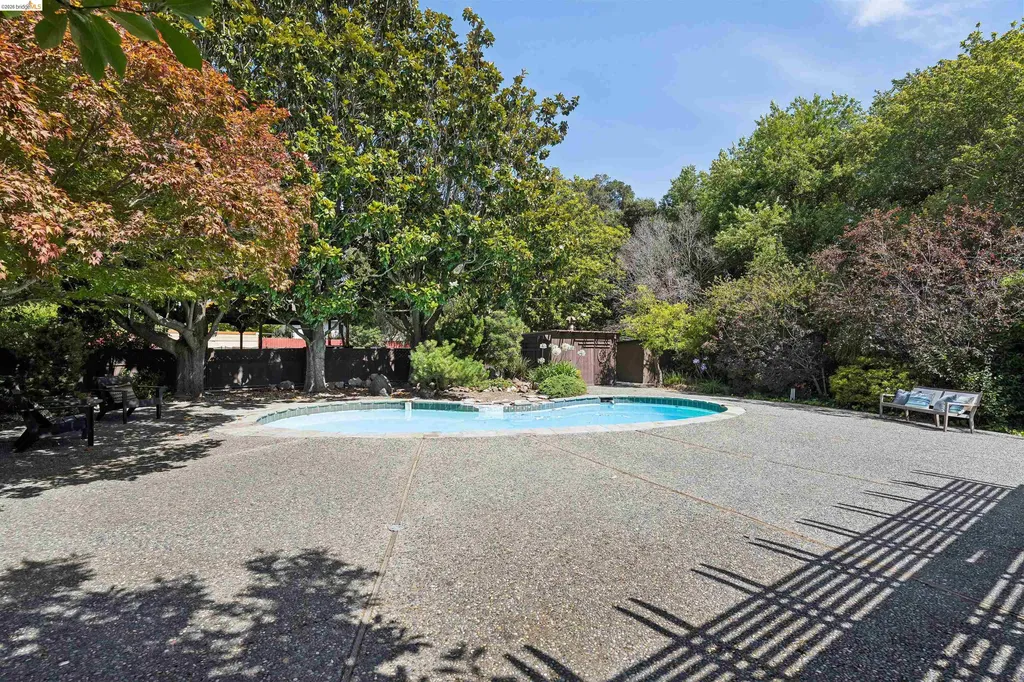 7 Jo-lin Court El Sobrante CA 94803