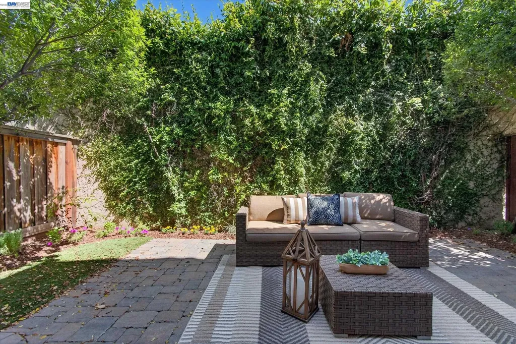 2928 Worthing Common Livermore CA 94550