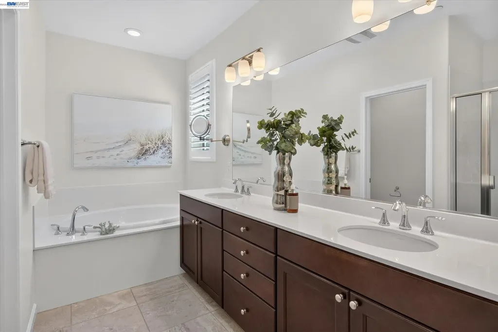 2928 Worthing Common Livermore CA 94550
