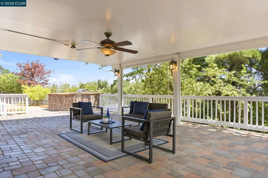 930 Sousa Drive Walnut Creek CA 94597