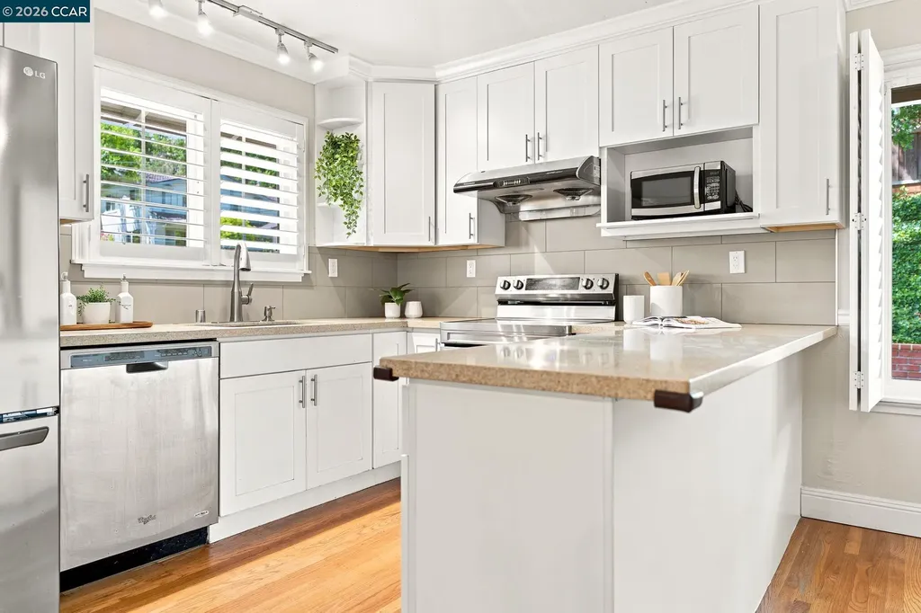 930 Sousa Drive Walnut Creek CA 94597