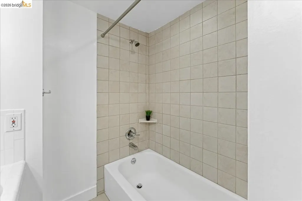 2725 Prince Street Berkeley CA 94705
