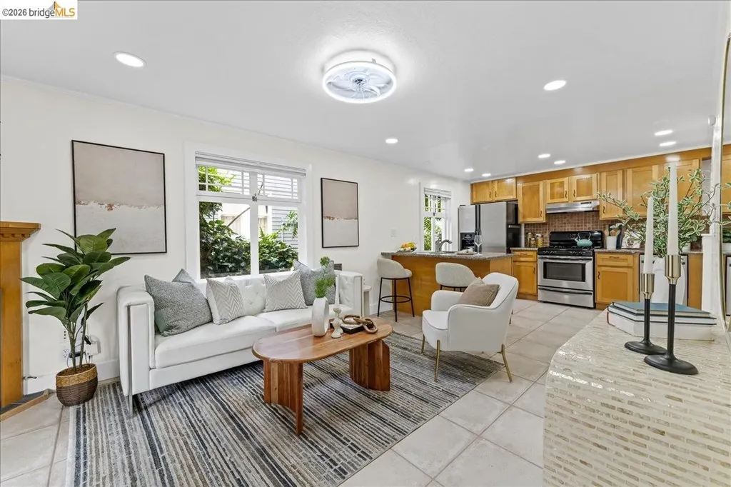 2725 Prince Street Berkeley CA 94705