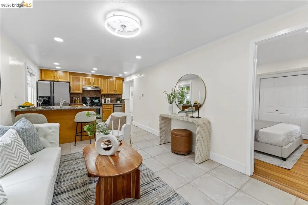 2725 Prince Street Berkeley CA 94705