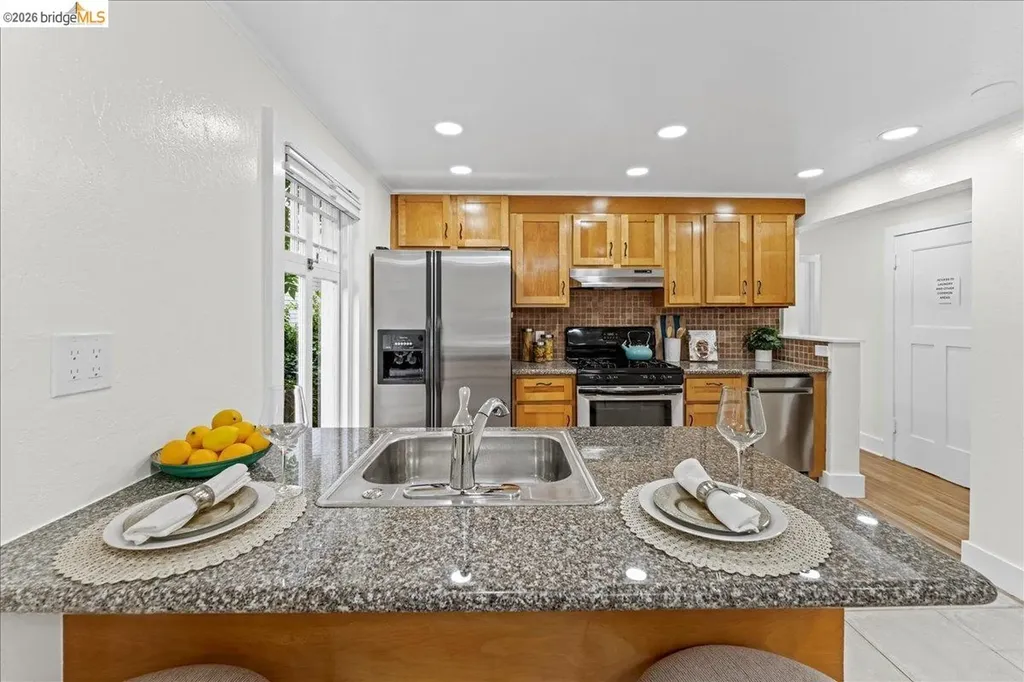 2725 Prince Street Berkeley CA 94705