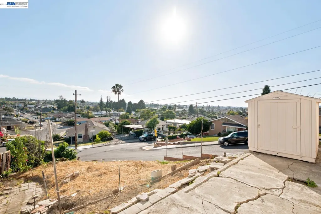17005 Santa Fe Street Ashland CA 94541