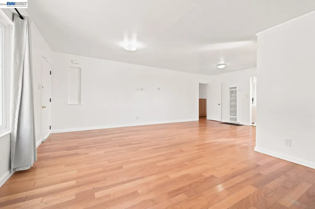 17005 Santa Fe Street Ashland CA 94541