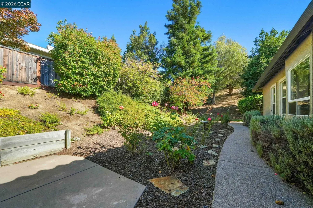 110 Forest Hill Drive Clayton CA 94517