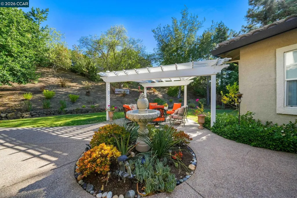 110 Forest Hill Drive Clayton CA 94517