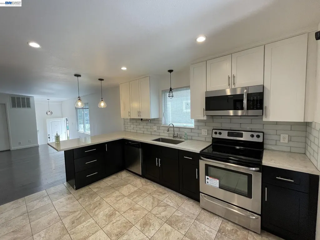 808 14th Street Oakland CA 94607